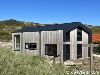 Sylt, Vakantiehuisje in de duinen op Vlieland