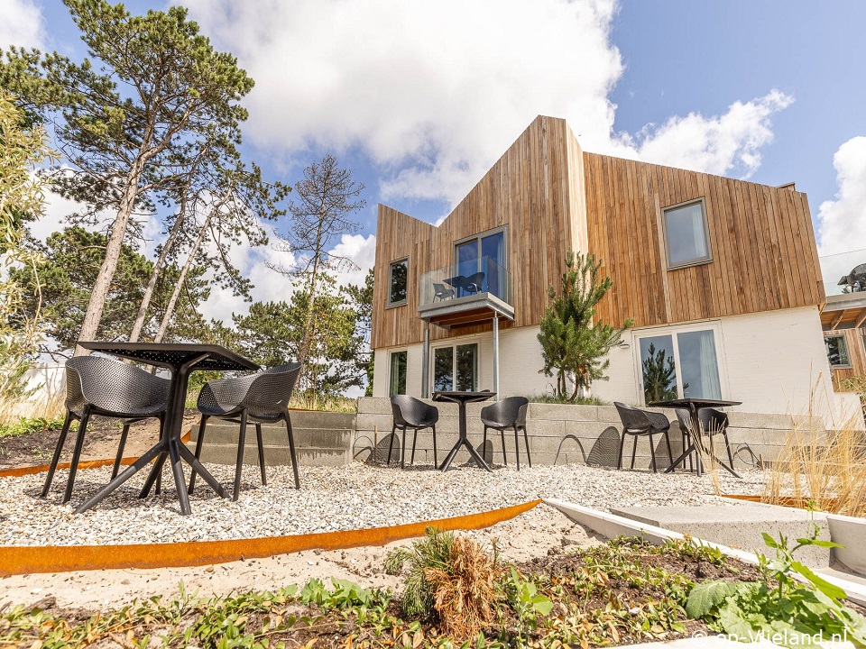 2p appt met balkon in de Kluut, Vakantieverblijf op Vlieland voor 2 personen