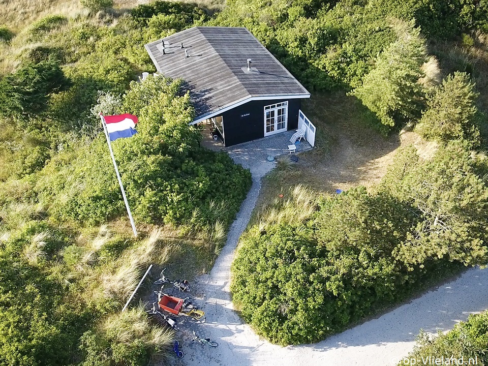 De Kokkel, Uitwaaien op Vlieland